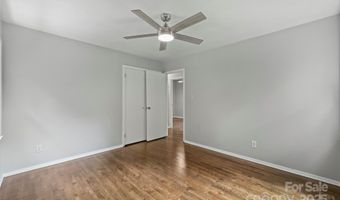 2840 Edsel Pl, Charlotte, NC 28205