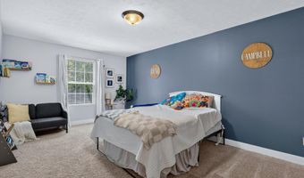 8669 Lilly Ridge Dr SE, Alto, MI 49302