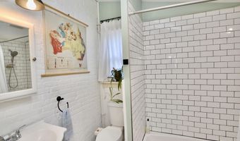 105 Lafountain St, Burlington, VT 05401