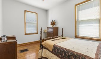 90 Grand Ave, Beattyville, KY 41311