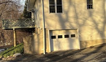 37 Whittlesey Dr 37, Bethel, CT 06801