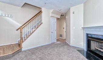 5832 COWLING Ct, Alexandria, VA 22304