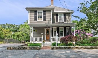 18 East St, Beverly, MA 01915