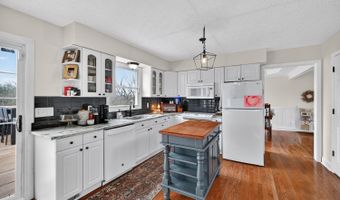 6092 Martha N Dr, Aurora, IN 47001