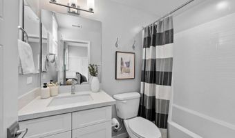 307 West St 103, Oceanside, CA 92054