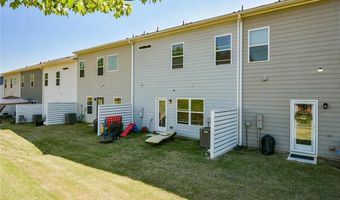 2610 Ravencliff Rd, Austell, GA 30168