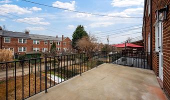 323 STRATFORD Rd, Baltimore, MD 21228