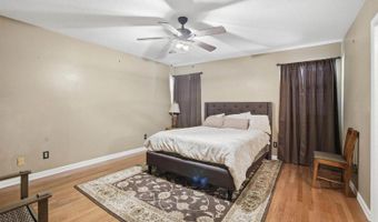 142 Kenmore Ave, Biloxi, MS 39531