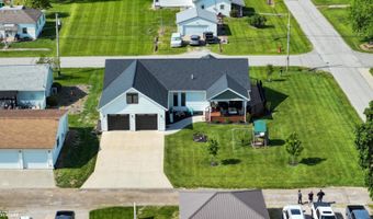 214 E Wapello St, Agency, IA 52530
