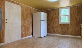 374 Patterson St, Baxley, GA 31513
