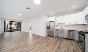 502 BROADWAY, Bayonne, NJ 07002