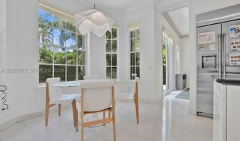 3690 NE 199th St 3690, Aventura, FL 33180