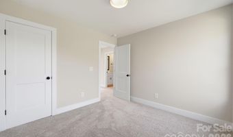 1431 Hilltop St, Albemarle, NC 28001