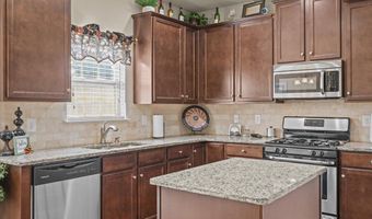 1032 Drakes Xing, Anderson, SC 29625