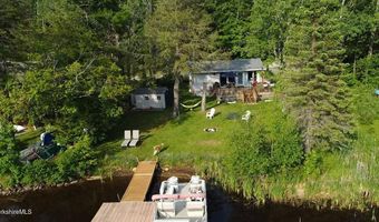 260 Sherwood Dr, Becket, MA 01223