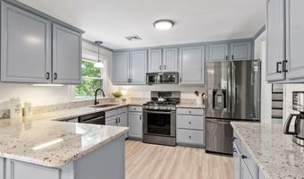 18 Mann St, Bellingham, MA 02019