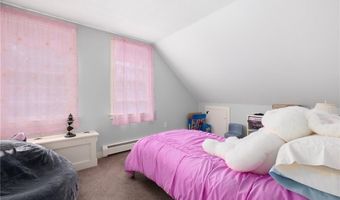2381 Middle Rd, East Greenwich, RI 02818