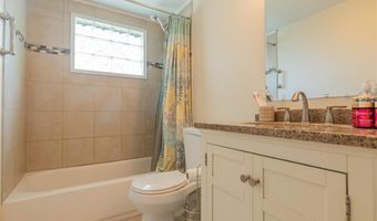 184 Gladstone St, Cranston, RI 02920