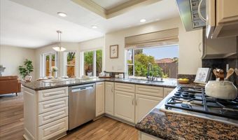 2933 Via Emerado, Carlsbad, CA 92009