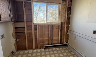 6 Corbett Rd, Cody, WY 82414