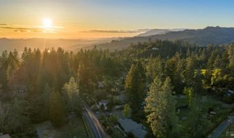 541 Sunset Dr, Angwin, CA 94508