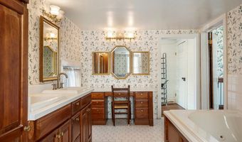208 S Main St, Abbeville, SC 29620