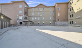 570 Linden Dr 104, Arnolds Park, IA 51331