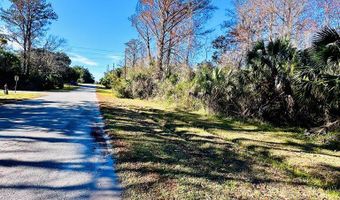 350 Market St, Apalachicola, FL 32320