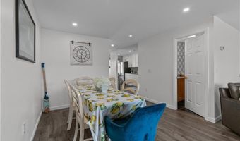 66 Girard Ave 324, Newport, RI 02840