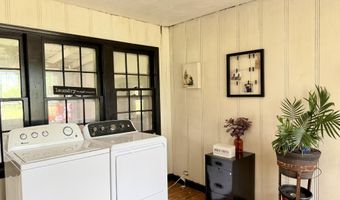 600 E Pearl St, Aurora, MO 65605