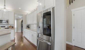 10200 Halfhitch Cir, Anchorage, AK 99515