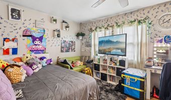 15751 POINTER RIDGE Dr, Bowie, MD 20716