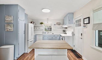 2411 Acorn Hill Ave, Beaufort, SC 29902