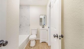 336 BAY St, Auburndale, FL 33823