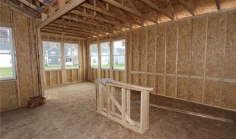 2426 Merriment Dr, Amherst, OH 44001