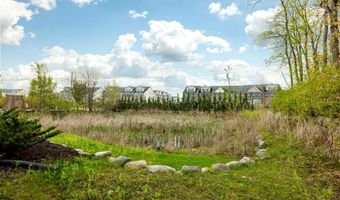 3000 N Spurway Dr, Ann Arbor, MI 48105