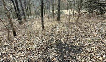 652 Nd St, Albia, IA 52531