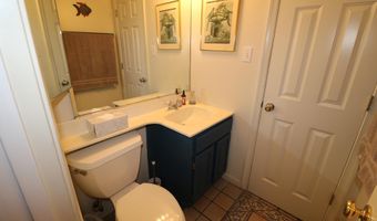 6113 DUNLEER Ct, Bethesda, MD 20817