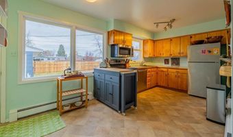 1225 Alpine Ave, Cody, WY 82414