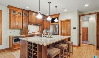 505 N Pasque Flower Trl, Brandon, SD 57005