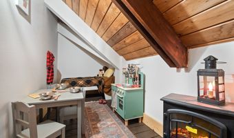 36760 UPPER NESTUCCA RIVER Rd, Beaver, OR 97108