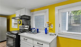 260 E Pace Ave, Akron, OH 44319