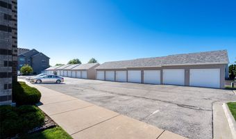 4510 Twain Cir 206, Ames, IA 50014