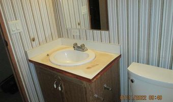 139 1ST Ave, Bayard, NE 69334