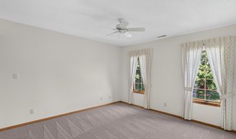 3038 Aspen Rd, Ames, IA 50014
