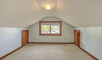 1151 Panorama Dr, Abingdon, VA 24210