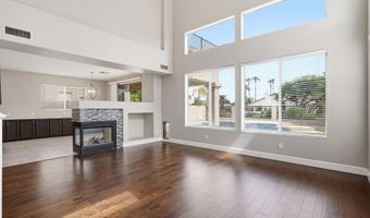 902 W AZALEA Pl, Chandler, AZ 85248