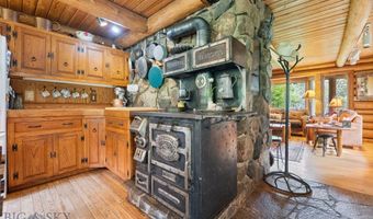 750 Black Bear Rd, Bozeman, MT 59718