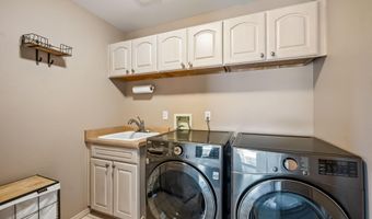 795 Park Ridge Cir, Bullhead City, AZ 86429