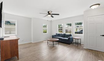 23016 W Lakeview Ave, Antioch, IL 60002